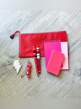 NEW📚 Homemade Crafted Beaded Pen & Notebooks Stationery Set OS